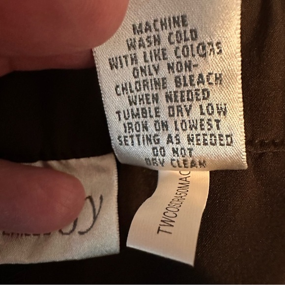 Chico's Zenergy Classic Brown Ankle Pants Size 3 - Picture 7 of 7